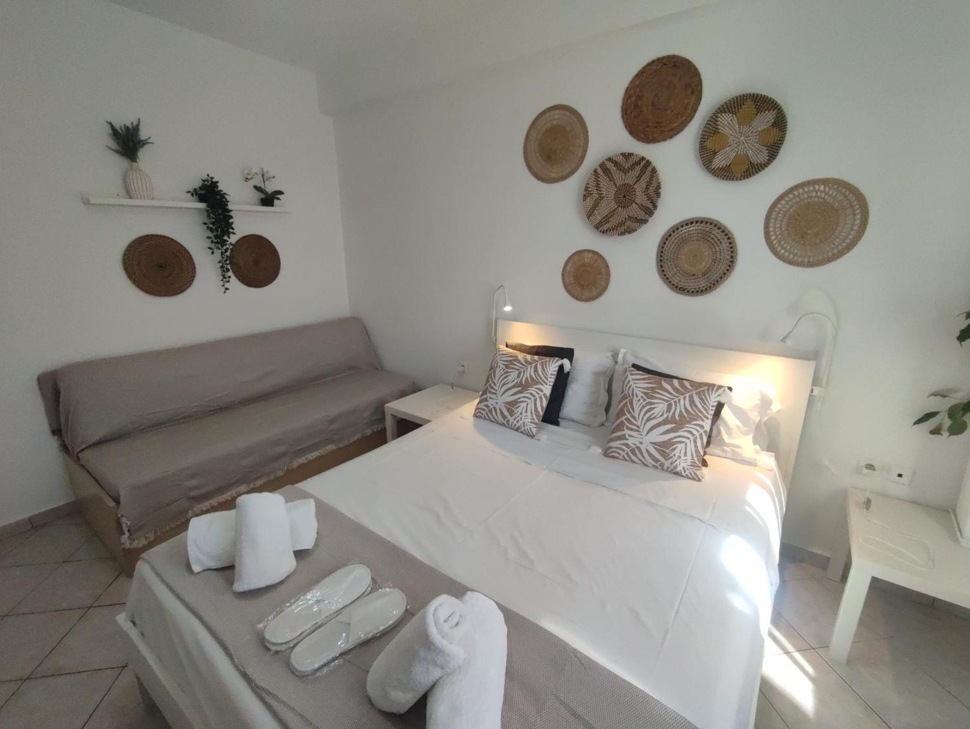 Seagull Apartments Nea Peramos  Ngoại thất bức ảnh