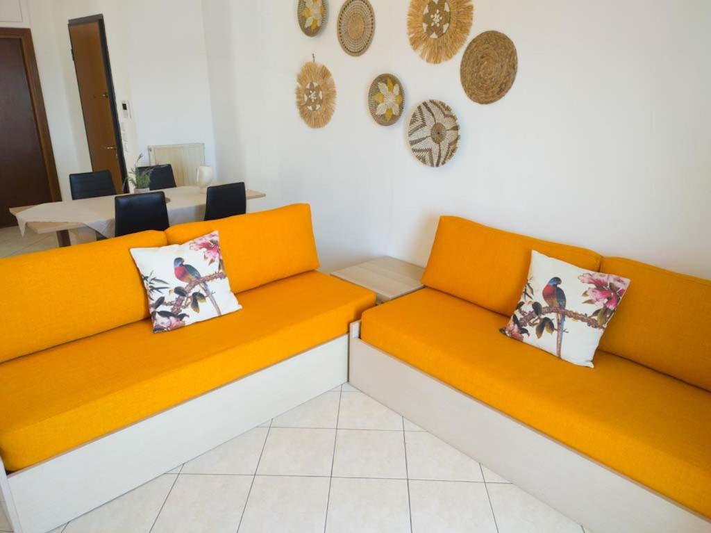 Seagull Apartments Nea Peramos  Ngoại thất bức ảnh