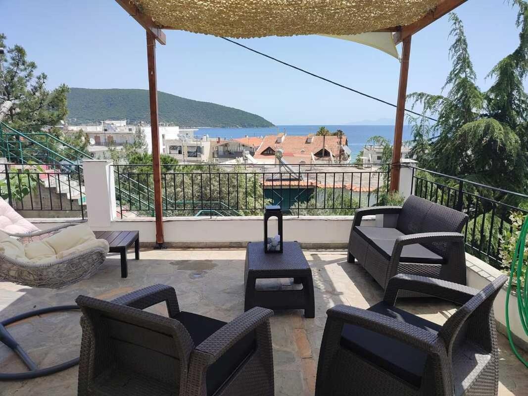 Seagull Apartments Nea Peramos  Ngoại thất bức ảnh